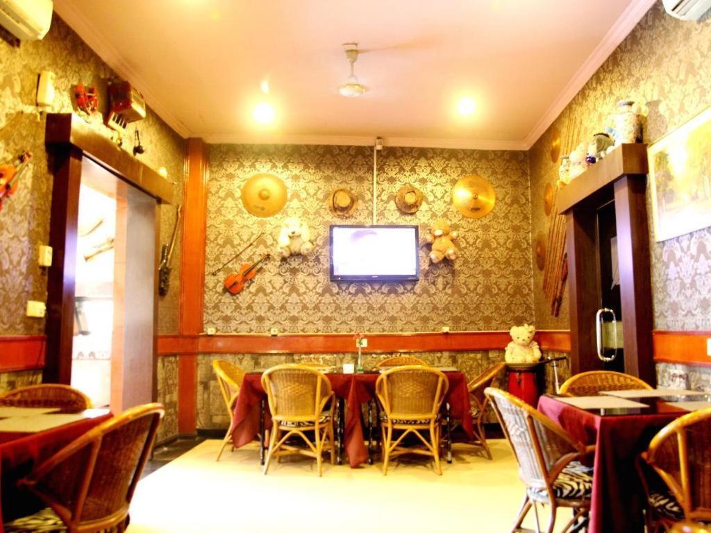 Hotel Menara Lexus Medan Ngoại thất bức ảnh